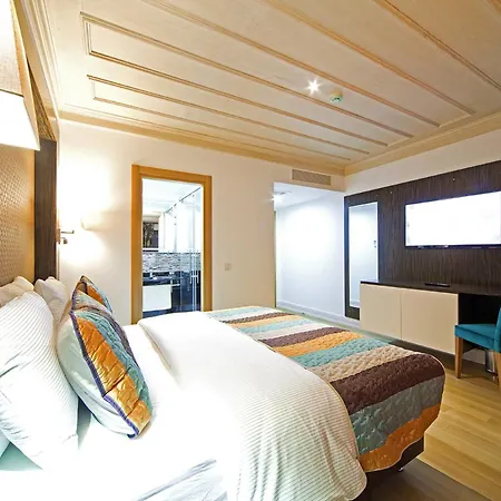 Ottopera (adults Only) 3*