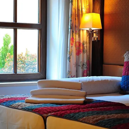 Ottopera (adults Only) Hotell 3*