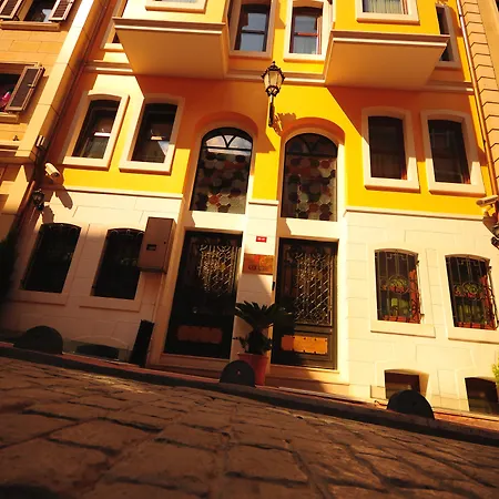 Ottopera (adults Only) 3*