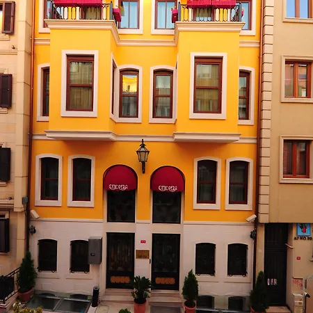 Ottopera (adults Only) Hotell 3*