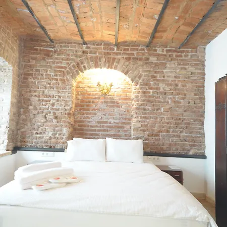 Ottopera (adults Only) Ξενοδοχείο