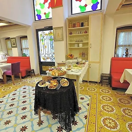 Ottopera (adults Only) Isztambul