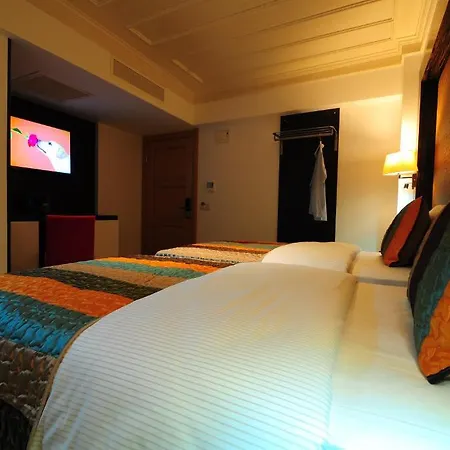 Ottopera (adults Only) Isztambul