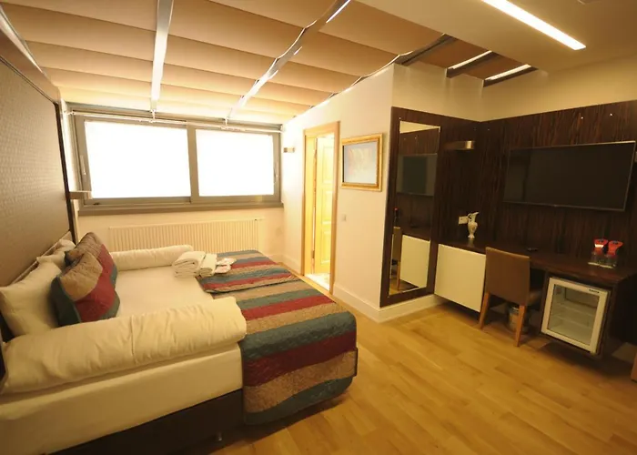 Hotel Ottopera (adults Only) 3*