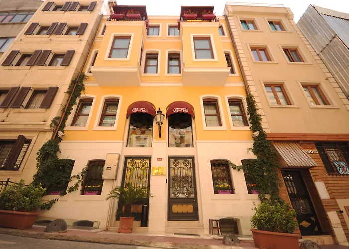 Ottopera (adults Only) 3*