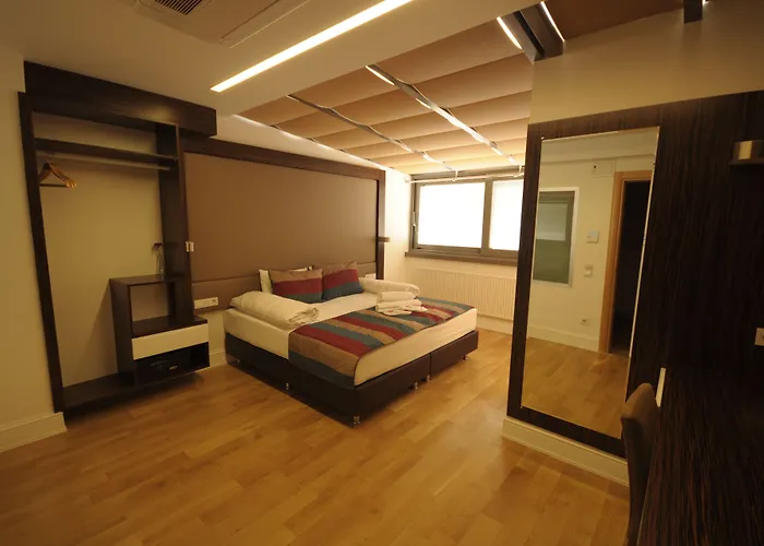 Ottopera (adults Only) 3*