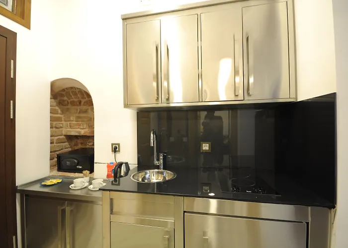 Ottopera (adults Only) Hotel