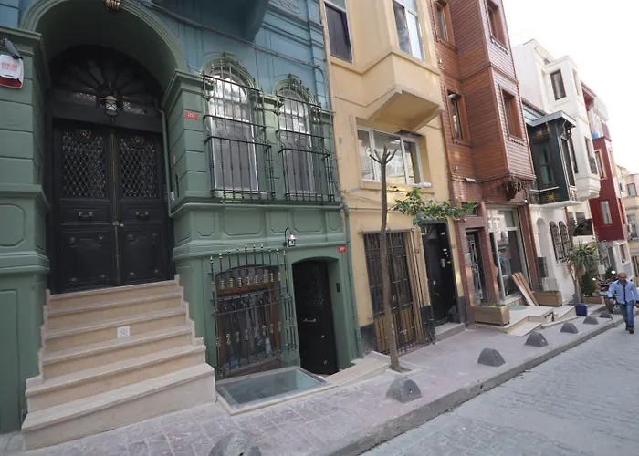 Ottopera (adults Only) Istambul