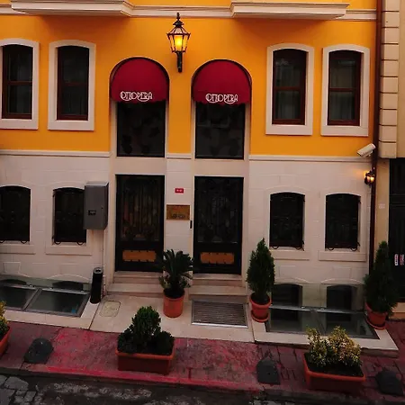 Ottopera (adults Only) Hotel